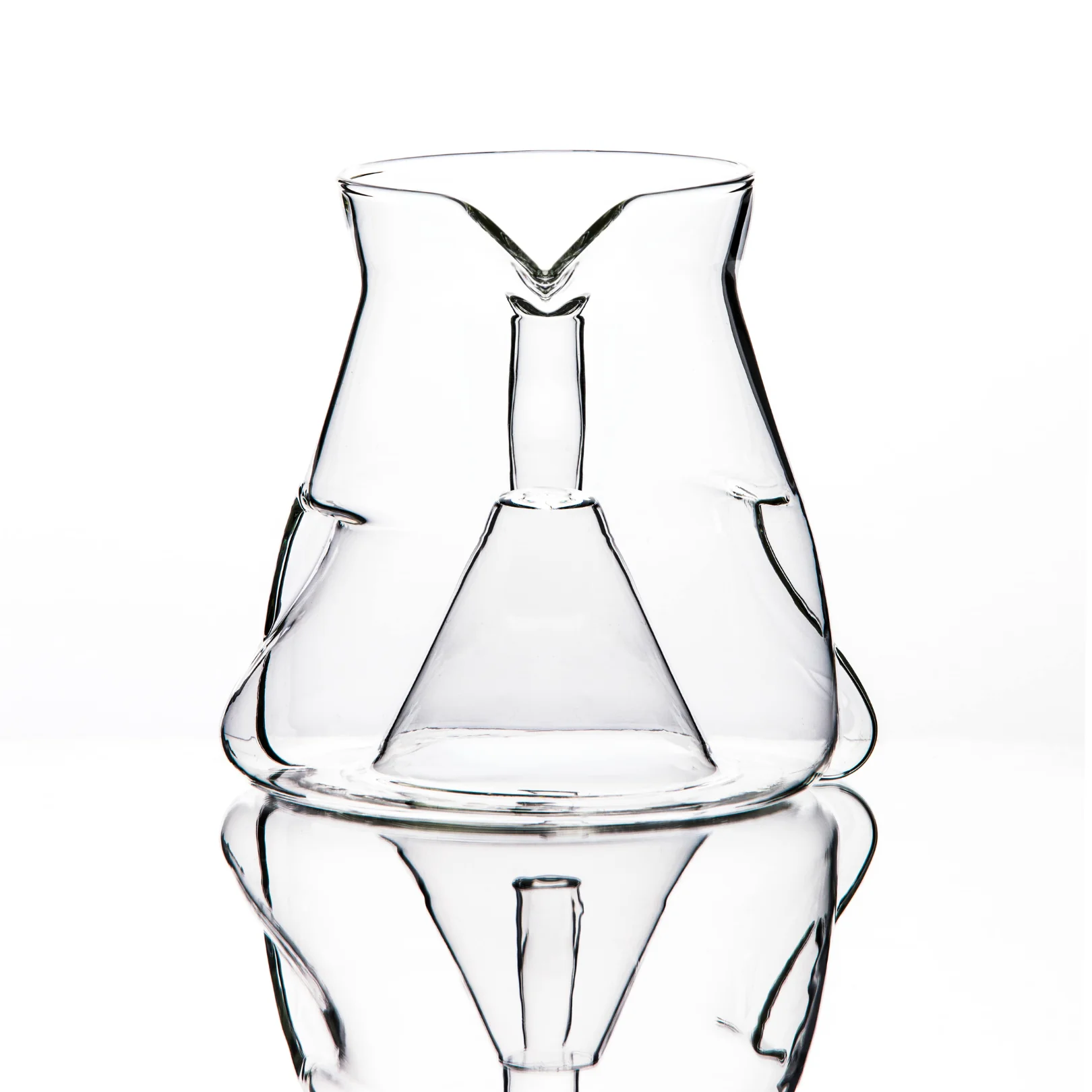 AVENSI WAVE Cyclone Carafe