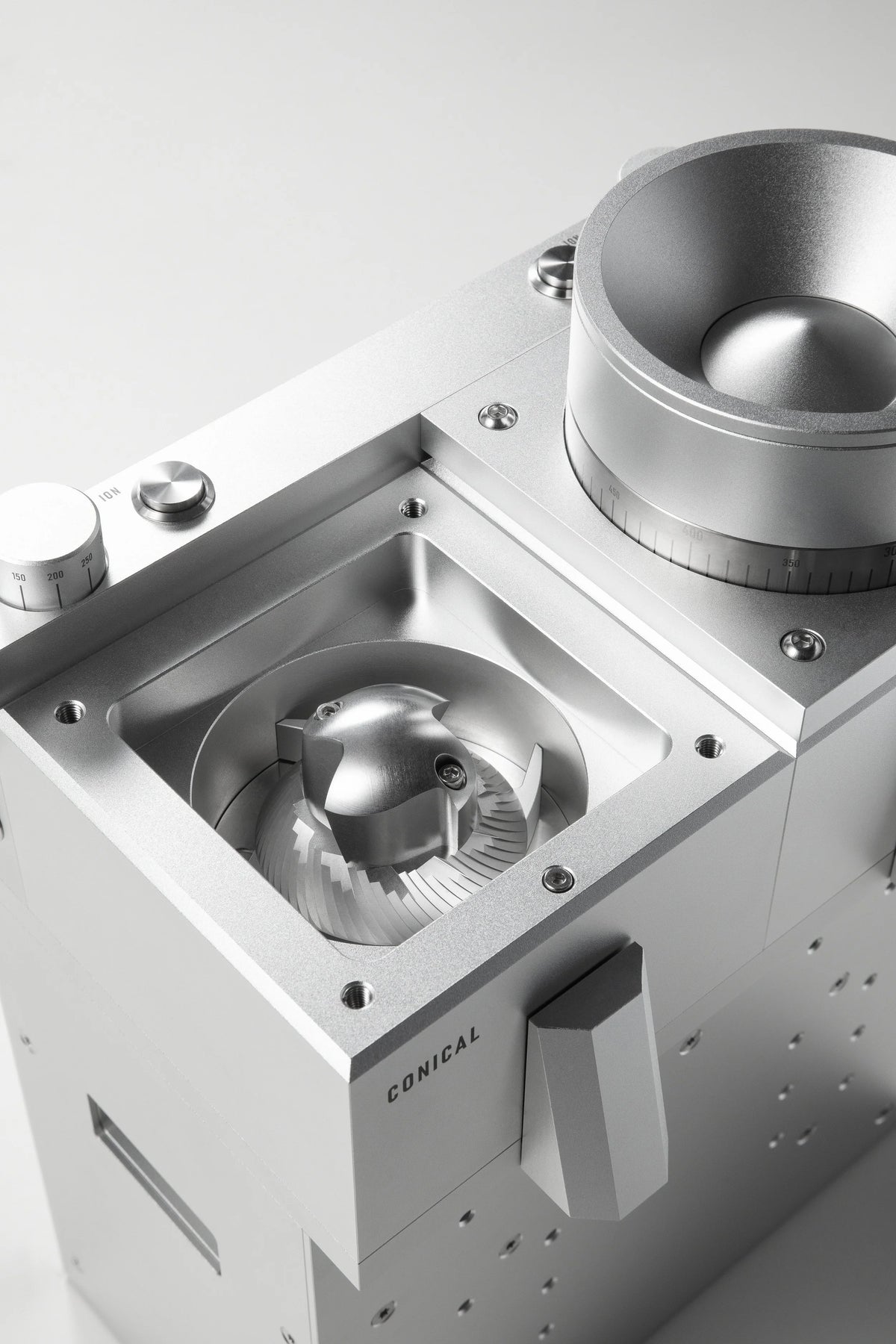 LAGOM GDS open grinding chamber detail