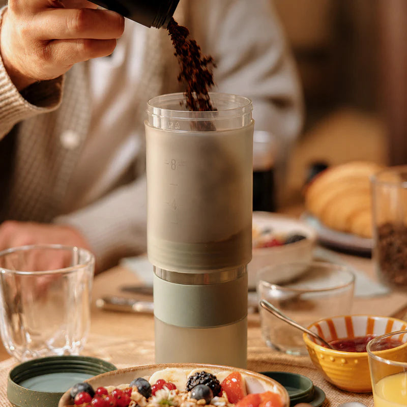 PORTABLE COFFEE MAKER  PRESTINA